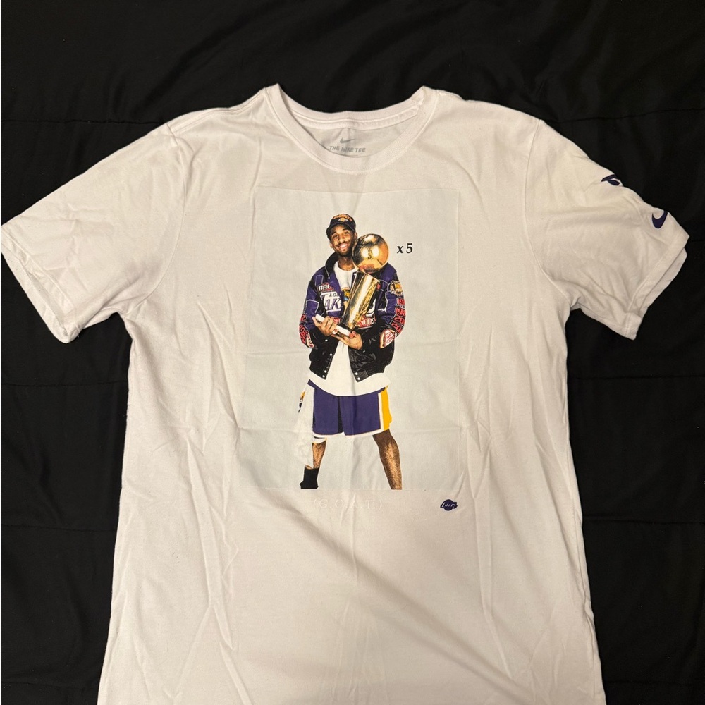 Nike White Short Sleeve Tees Athletic Style